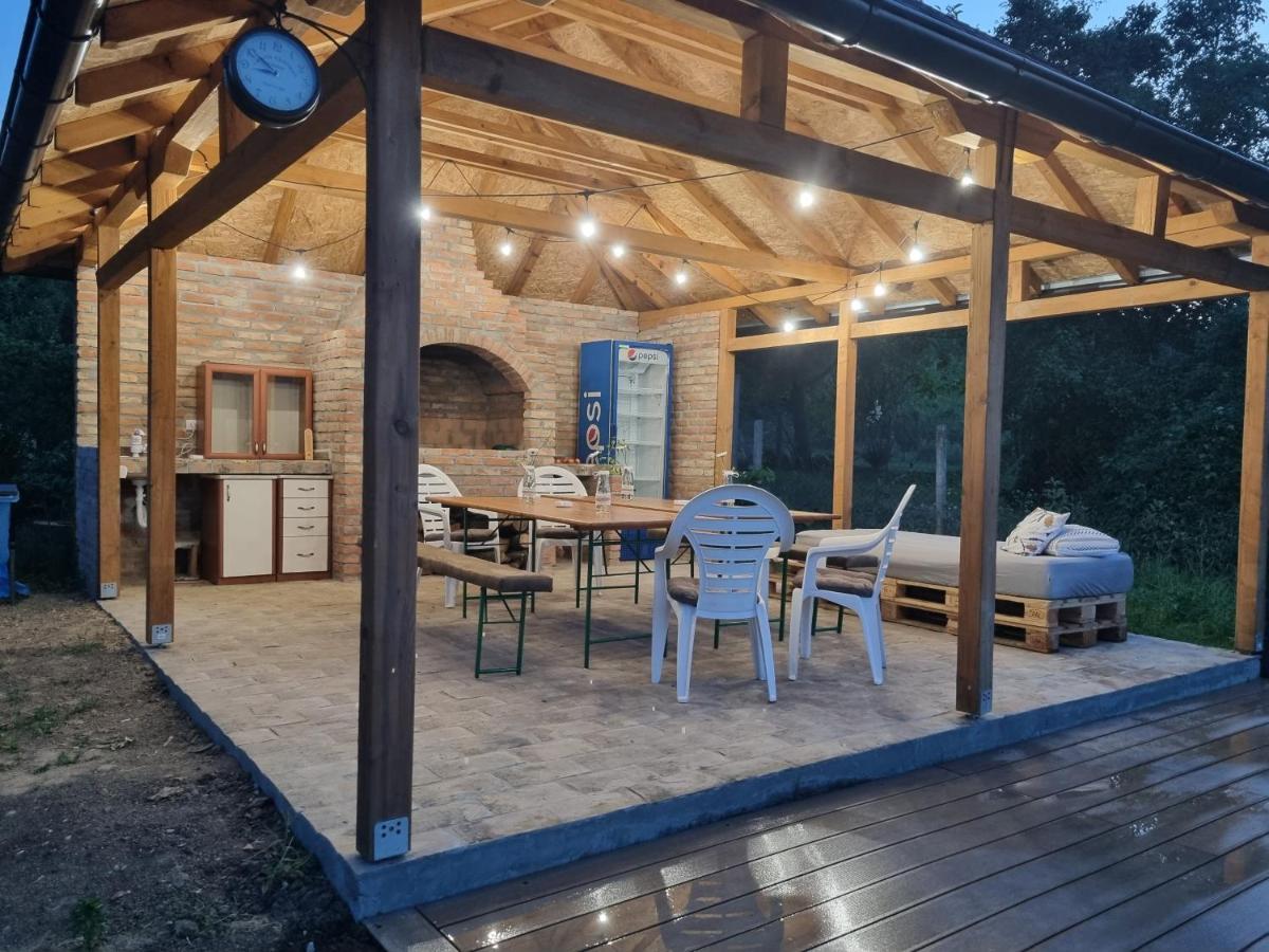 Hoopovo House Fruska Gora Villa Irig Exterior foto
